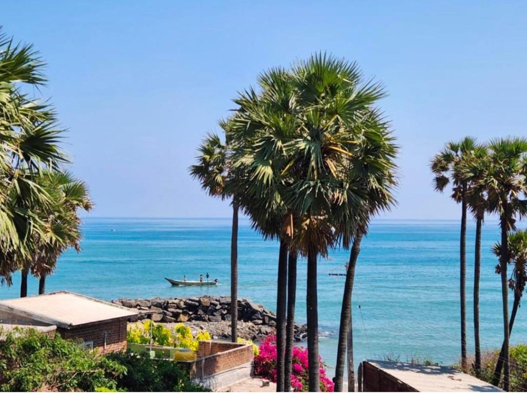 La Dreamy Residency Hotel Pondicherry Bagian luar foto